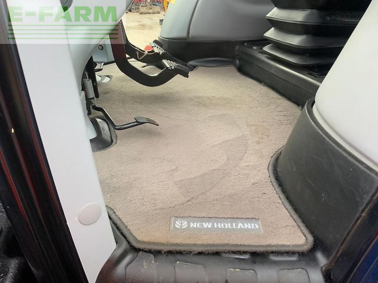 Traktor typu New Holland t7.210 auto command tractor (st25411), Gebrauchtmaschine v SHAFTESBURY (Obrázek 16)