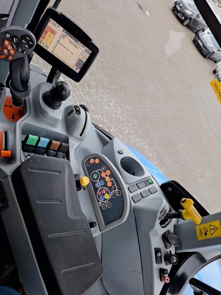Traktor tip New Holland T7.210 AUTO COMMAND, Gebrauchtmaschine in Maribo (Poză 5)