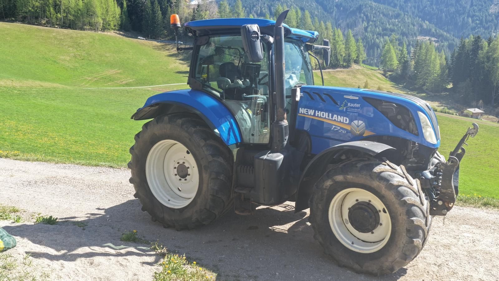 Traktor του τύπου New Holland T7.210 Auto Command, Gebrauchtmaschine σε Eppan (BZ) (Φωτογραφία 8)