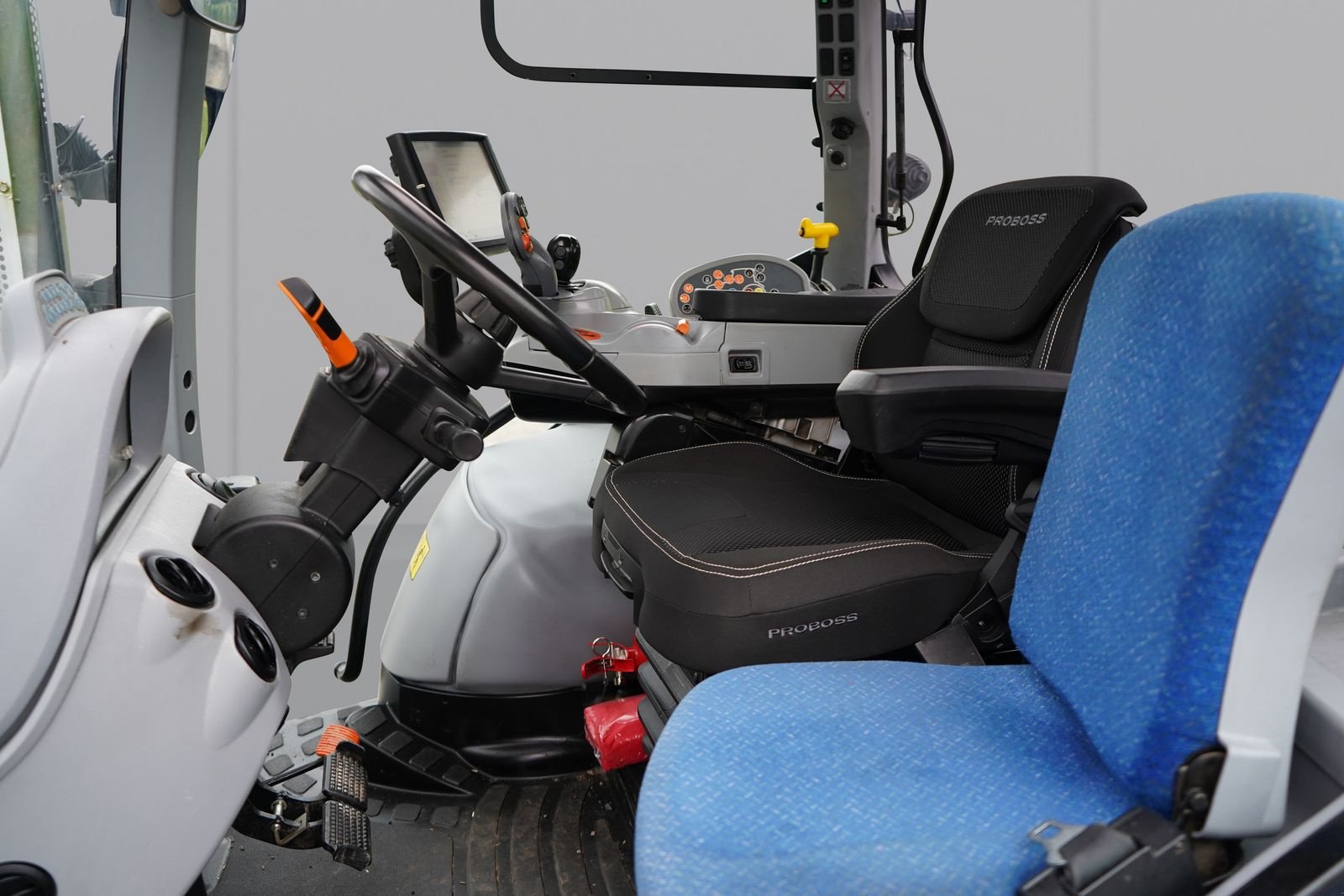 Traktor от тип New Holland T7.210 Auto Command, Gebrauchtmaschine в Steinfeld (Снимка 11)