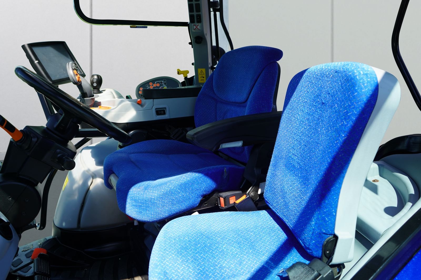 Traktor Türe ait New Holland T7.210 Auto Command, Gebrauchtmaschine içinde Steinfeld (resim 22)