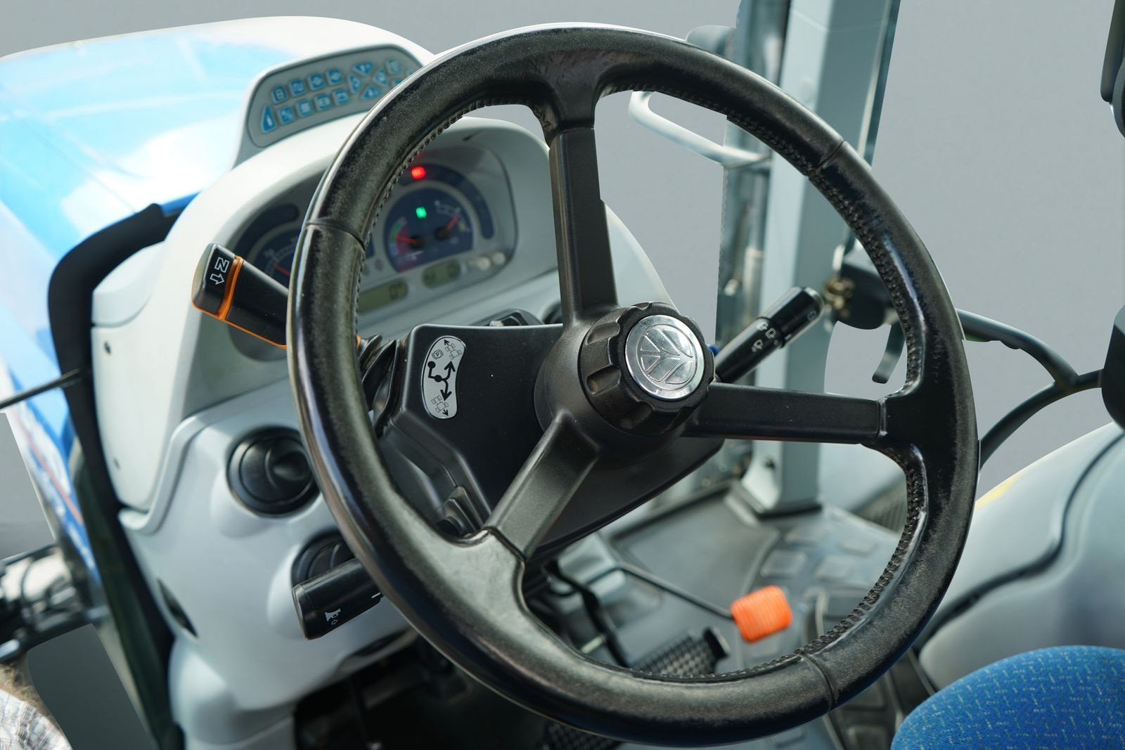 Traktor от тип New Holland T7.210 Auto Command, Gebrauchtmaschine в Steinfeld (Снимка 22)