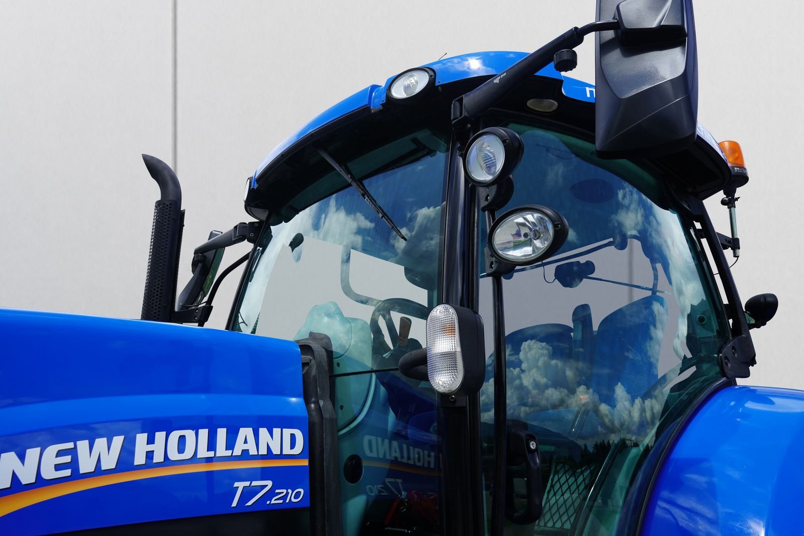 Traktor от тип New Holland T7.210 Auto Command, Gebrauchtmaschine в Steinfeld (Снимка 12)