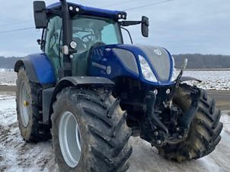 Traktor des Typs New Holland T7.210 AUTOCOMMAND BLUE POWER, Gebrauchtmaschine in Muespach-le-Haut (Bild 1)
