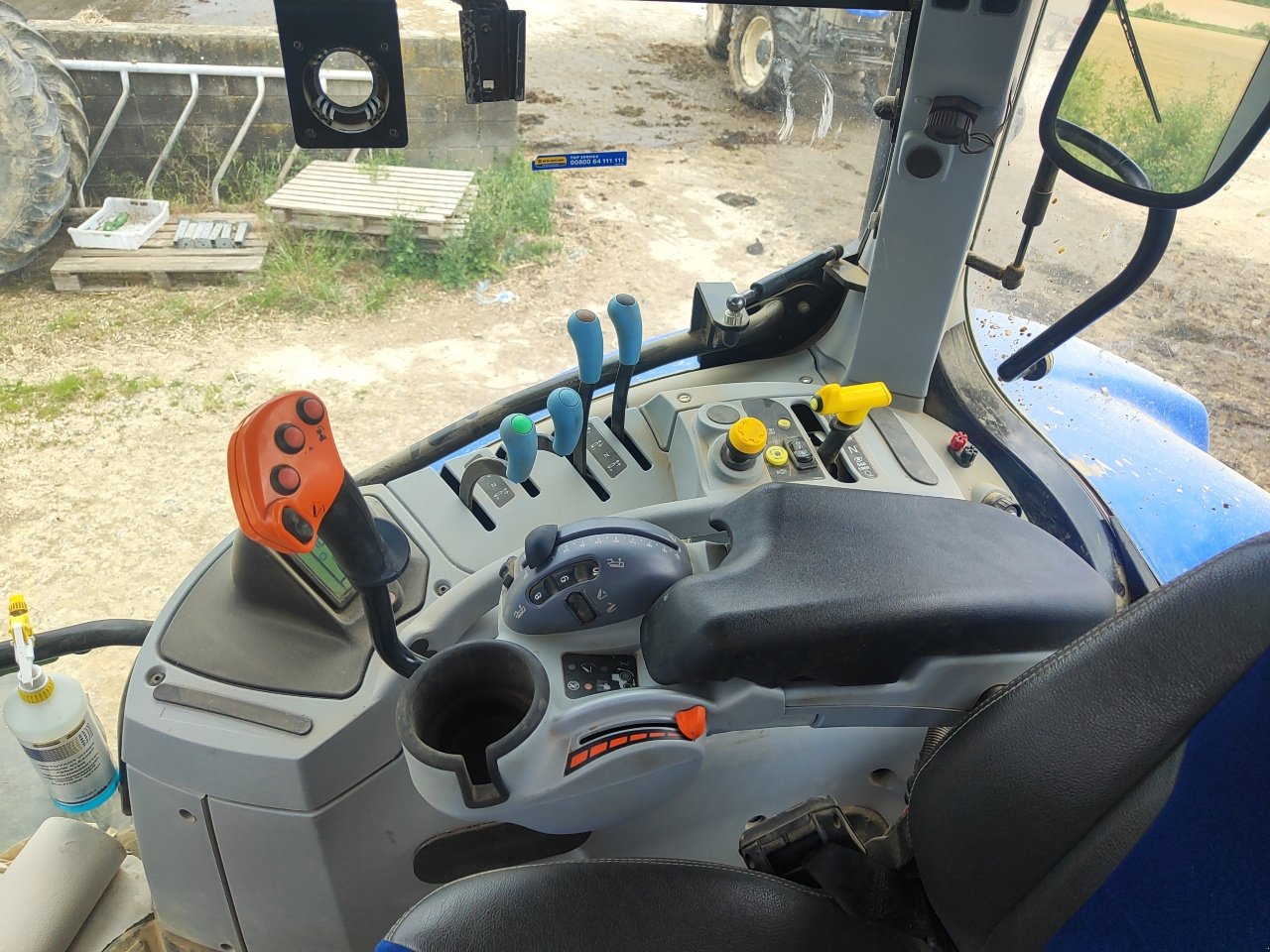 Traktor του τύπου New Holland T7.210 CLASSIC, Gebrauchtmaschine σε Eton (Φωτογραφία 7)