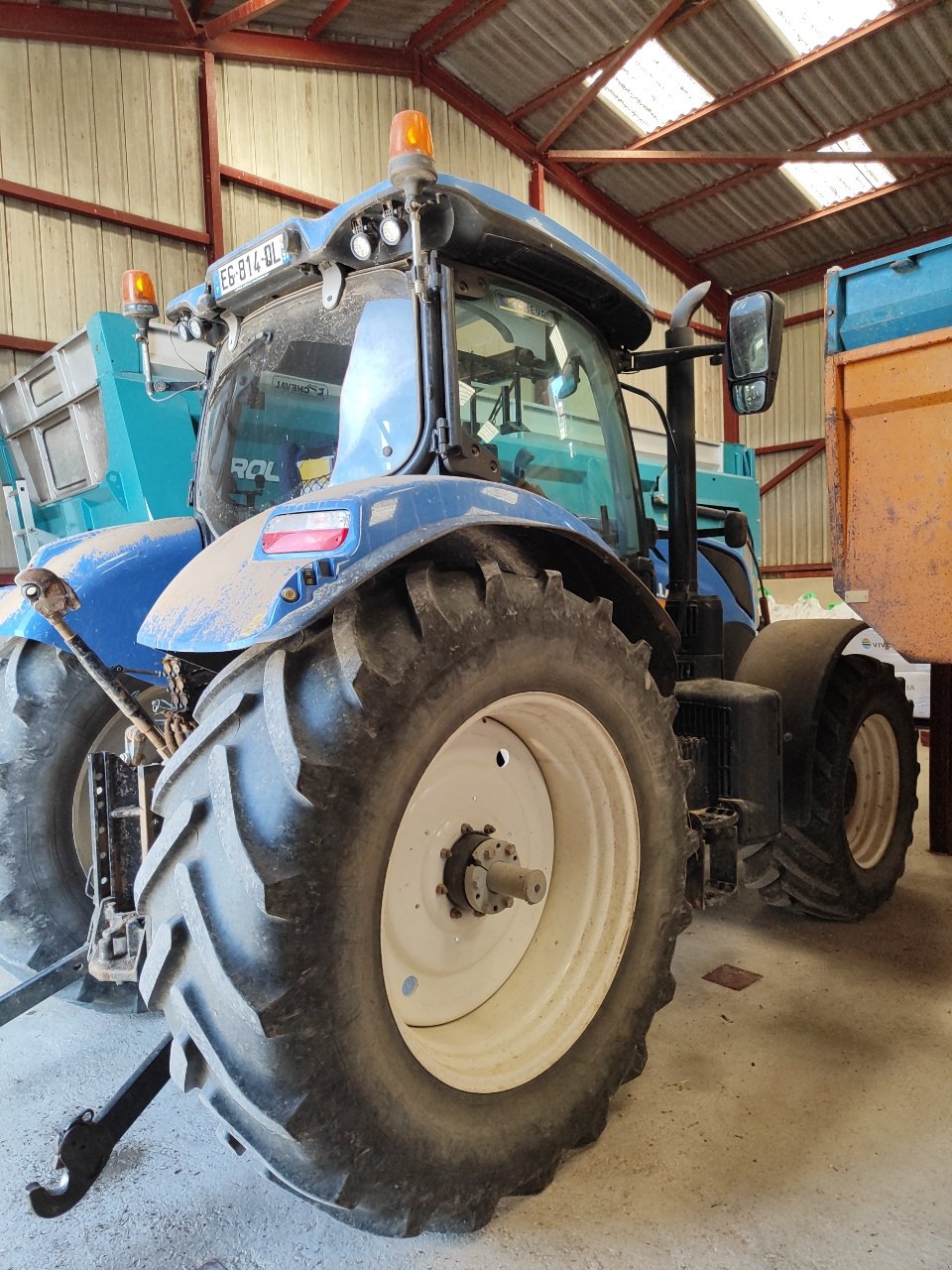 Traktor a típus New Holland T7.210 PC CLASSIC, Gebrauchtmaschine ekkor: Roches-sur-Marne (Kép 3)