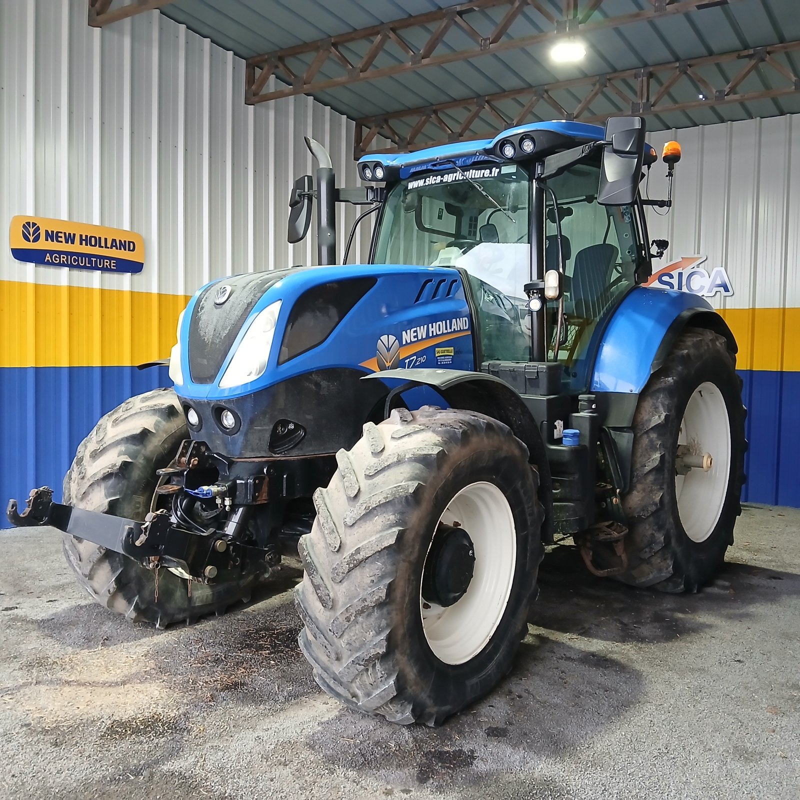 Traktor del tipo New Holland T7.210 POWER COM, Gebrauchtmaschine In HERLIN LE SEC (Immagine 1)
