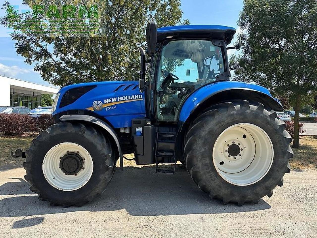 Traktor типа New Holland t7.210 powershift, Gebrauchtmaschine в SZEGED (Фотография 2)