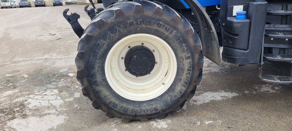 Traktor типа New Holland T7.210 sw, Gebrauchtmaschine в Gondrecourt-le-Château (Фотография 10)