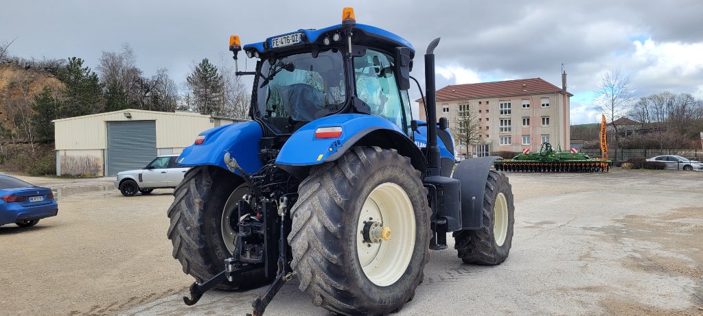Traktor типа New Holland T7.210 sw, Gebrauchtmaschine в Gondrecourt-le-Château (Фотография 5)