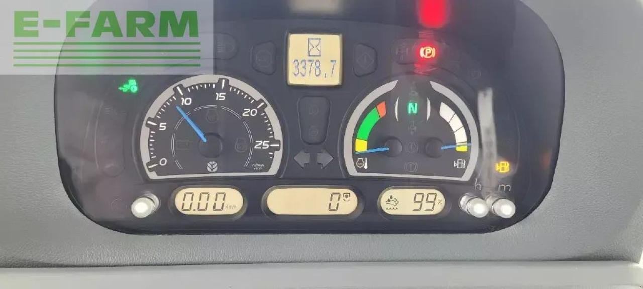 Traktor of the type New Holland t7.210 sw, Gebrauchtmaschine in CHAUVONCOURT (Picture 11)