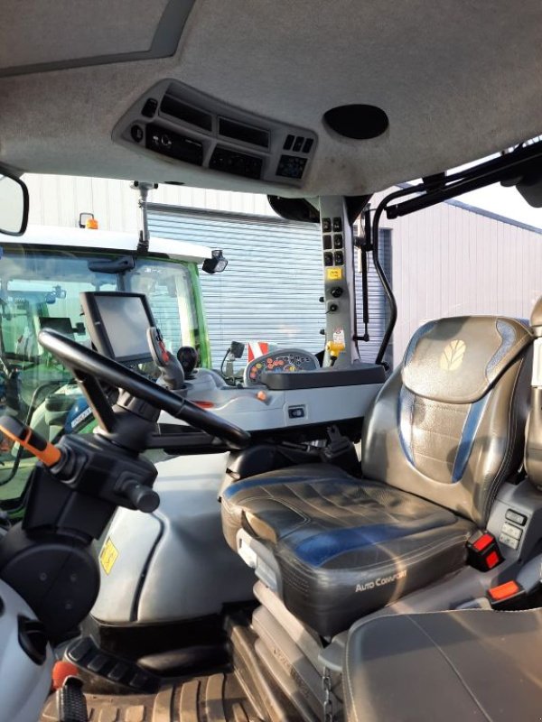 Traktor Türe ait New Holland T7.210, Gebrauchtmaschine içinde Doué-en-Anjou (resim 8)