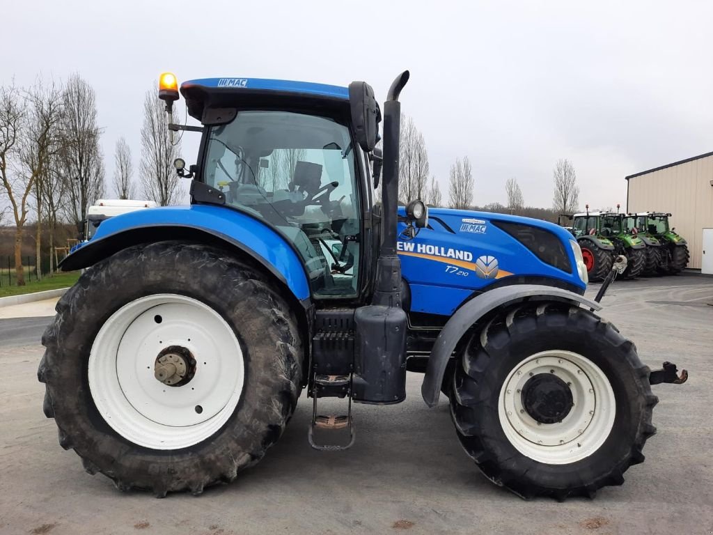 Traktor Türe ait New Holland T7.210, Gebrauchtmaschine içinde Doué-en-Anjou (resim 5)