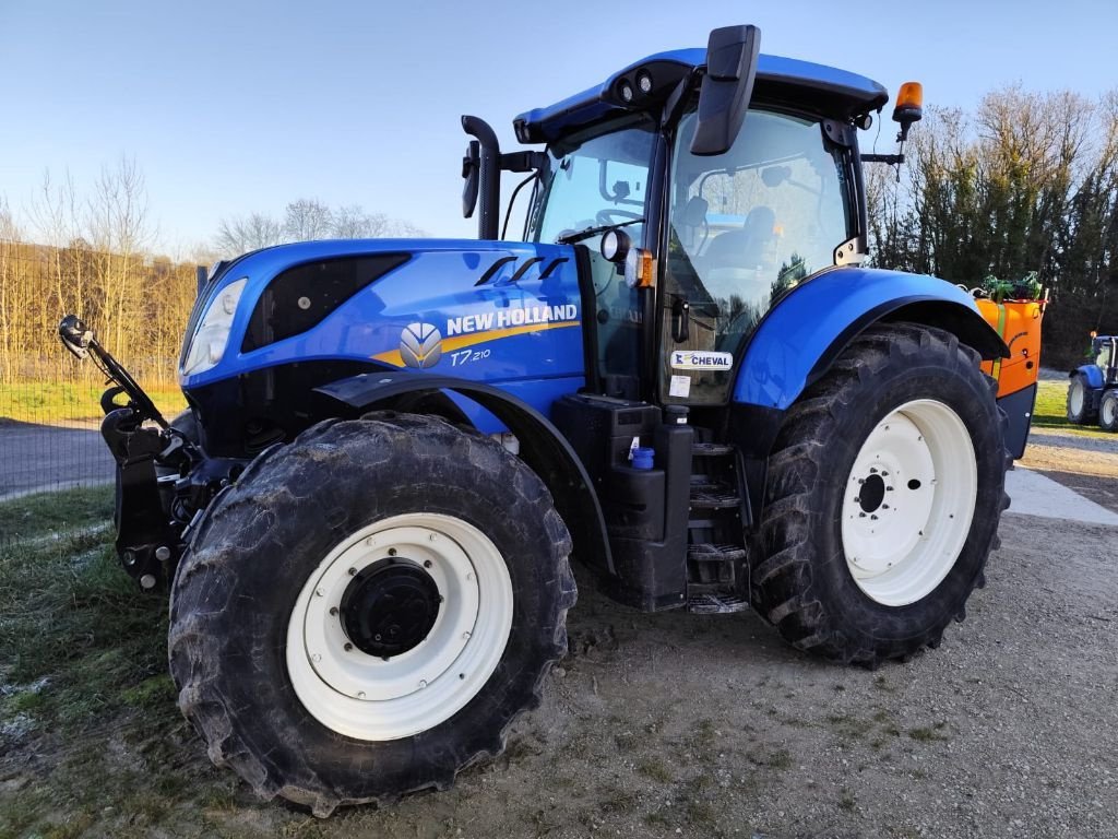 Traktor vrste New Holland T7.210, Gebrauchtmaschine v Roches-sur-Marne (Slika 5)