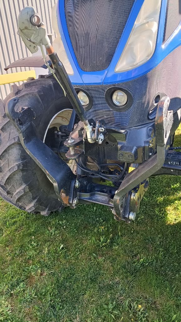 Traktor типа New Holland T7.210, Gebrauchtmaschine в NEUVILLE AUX BOIS (Фотография 10)