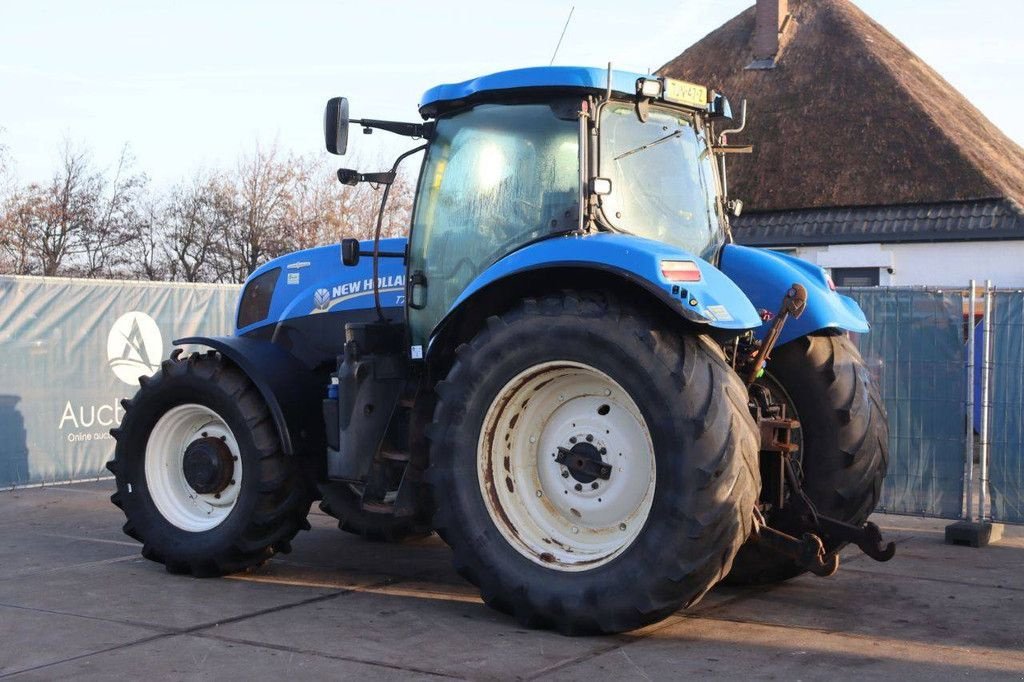 Traktor tip New Holland T7.210, Gebrauchtmaschine in Antwerpen (Poză 3)