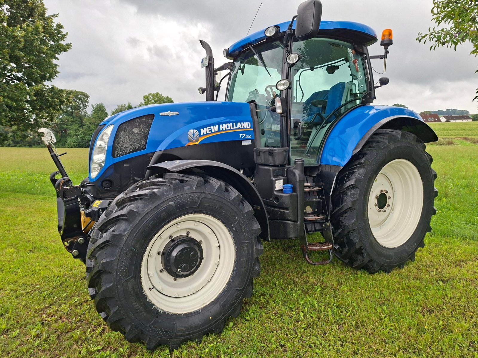 Traktor типа New Holland T7.210, Gebrauchtmaschine в Dasing (Фотография 1)
