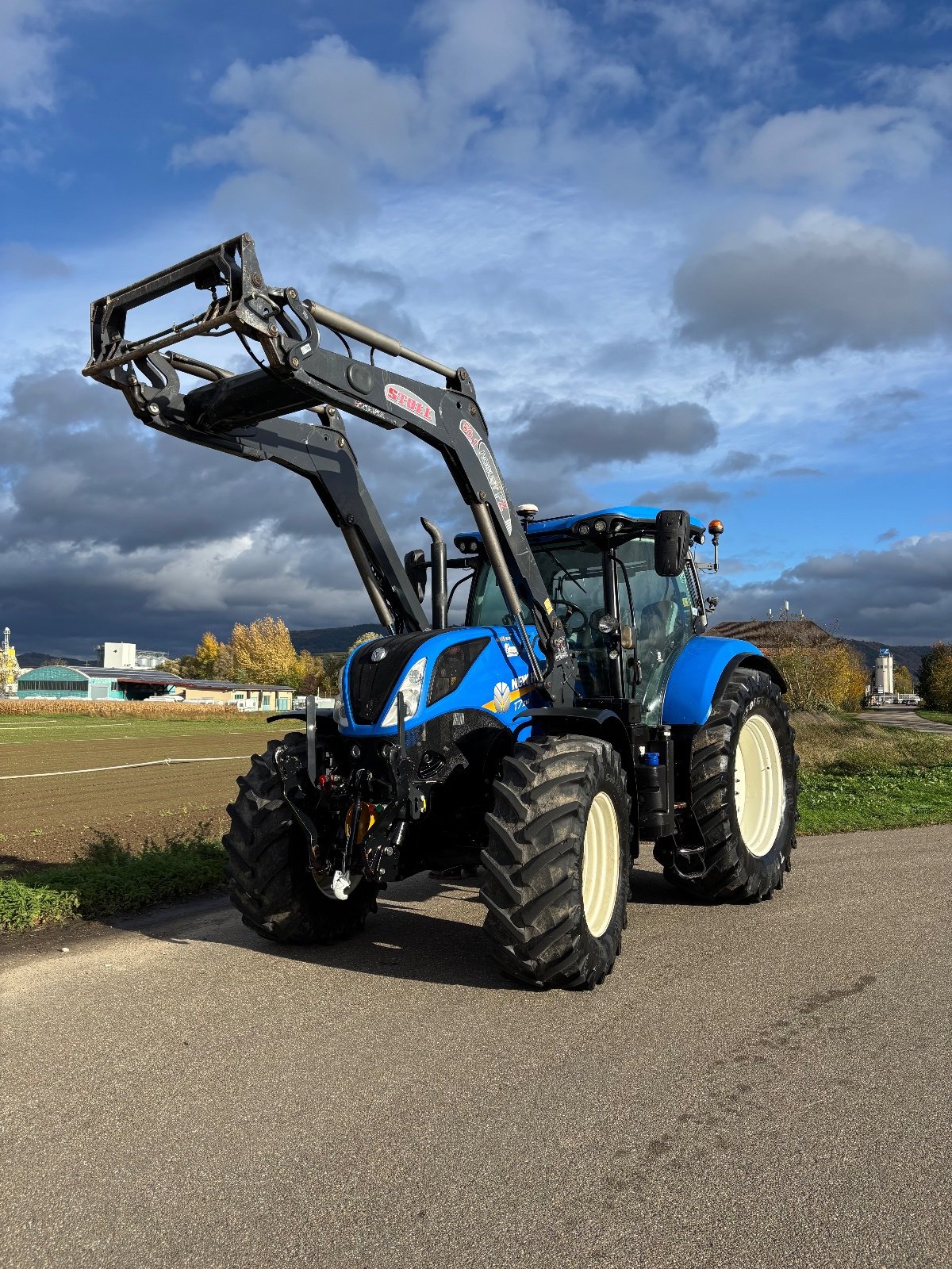 Traktor типа New Holland T7.210, Gebrauchtmaschine в Friesenheim (Фотография 1)