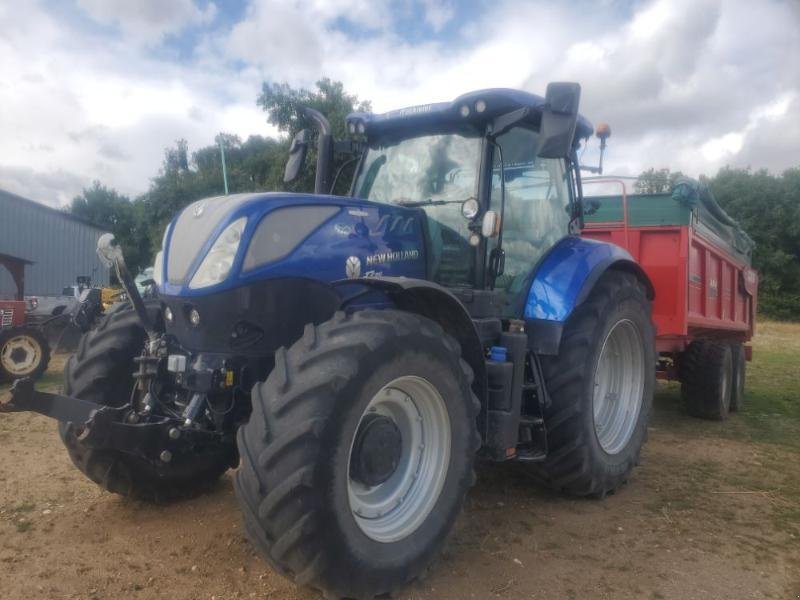 Traktor типа New Holland T7.210AC, Gebrauchtmaschine в BRAY en Val (Фотография 9)