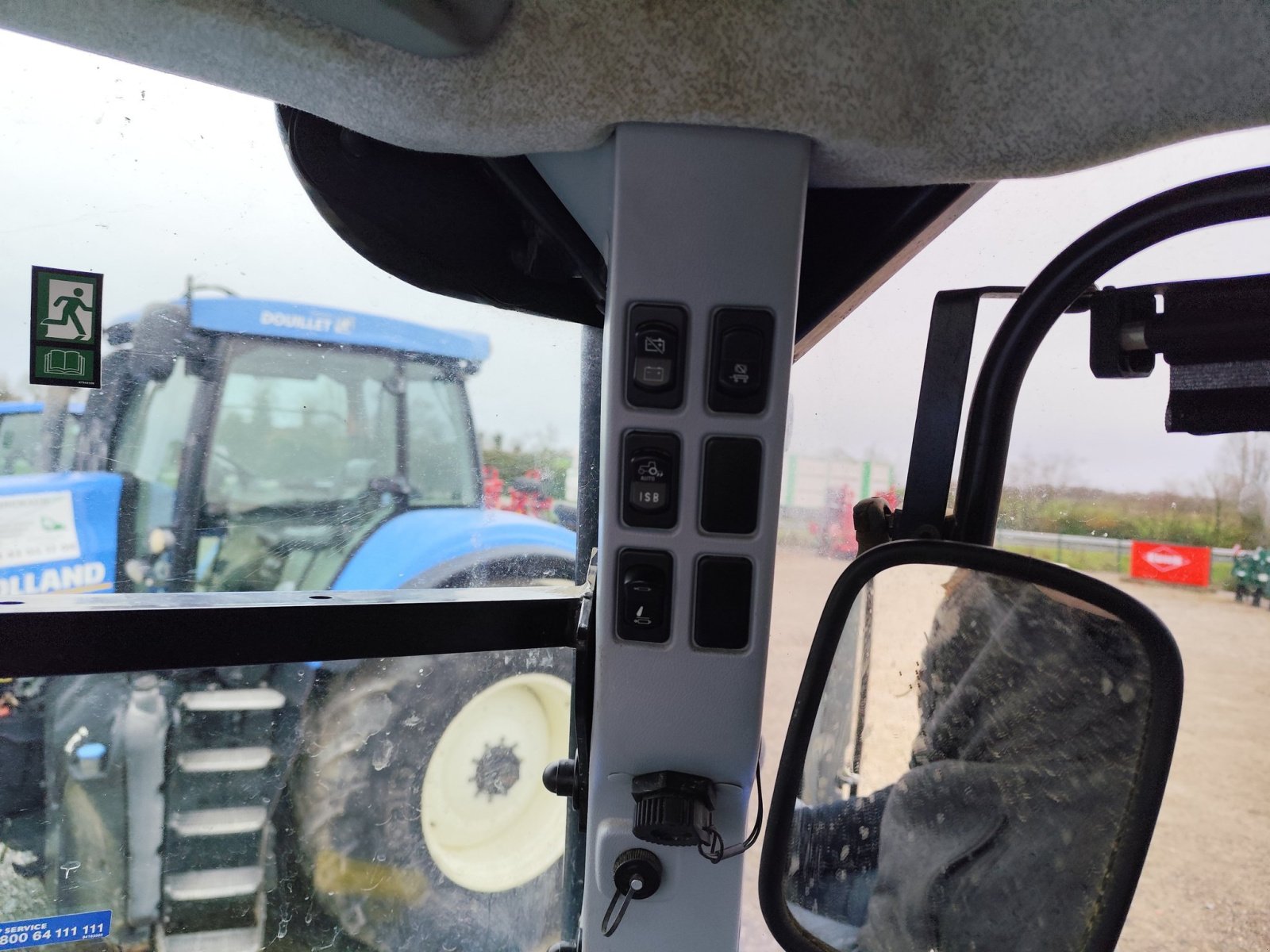 Traktor za tip New Holland T7.210ACSWII, Gebrauchtmaschine u Le Horps (Slika 10)