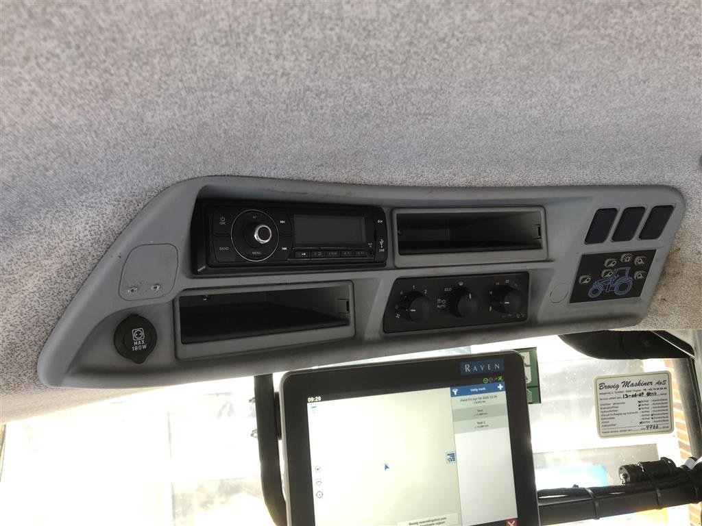 Traktor типа New Holland T7.215 S Med frontlift, Gebrauchtmaschine в Tinglev (Фотография 18)