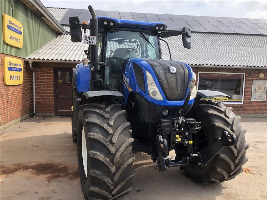 Traktor типа New Holland T7.215 S Med frontlift, Gebrauchtmaschine в Tinglev (Фотография 4)