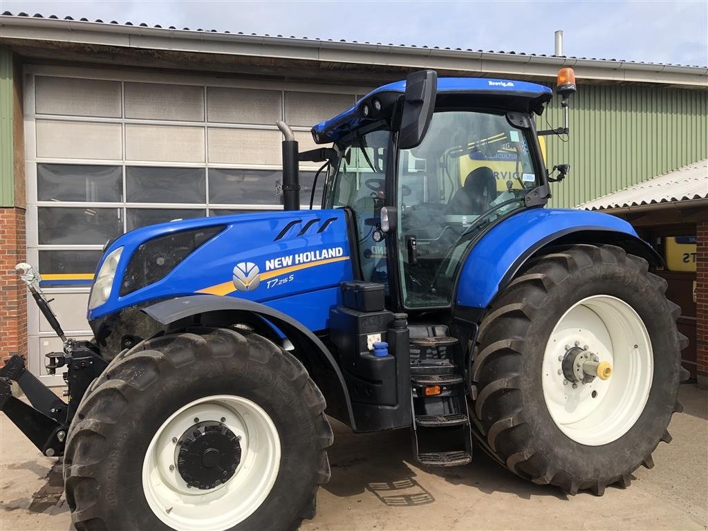Traktor типа New Holland T7.215 S Med frontlift, Gebrauchtmaschine в Tinglev (Фотография 1)