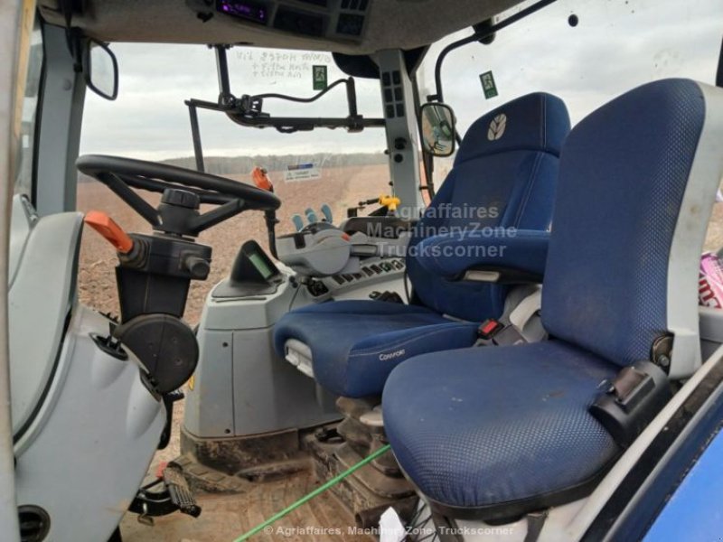 Traktor van het type New Holland T7.215 S, Gebrauchtmaschine in FRESNAY LE COMTE (Foto 7)