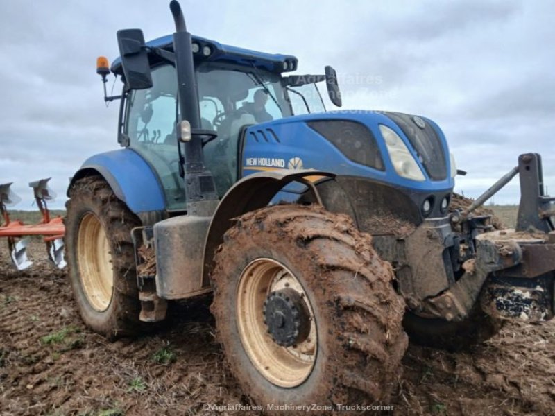 Traktor van het type New Holland T7.215 S, Gebrauchtmaschine in FRESNAY LE COMTE (Foto 1)
