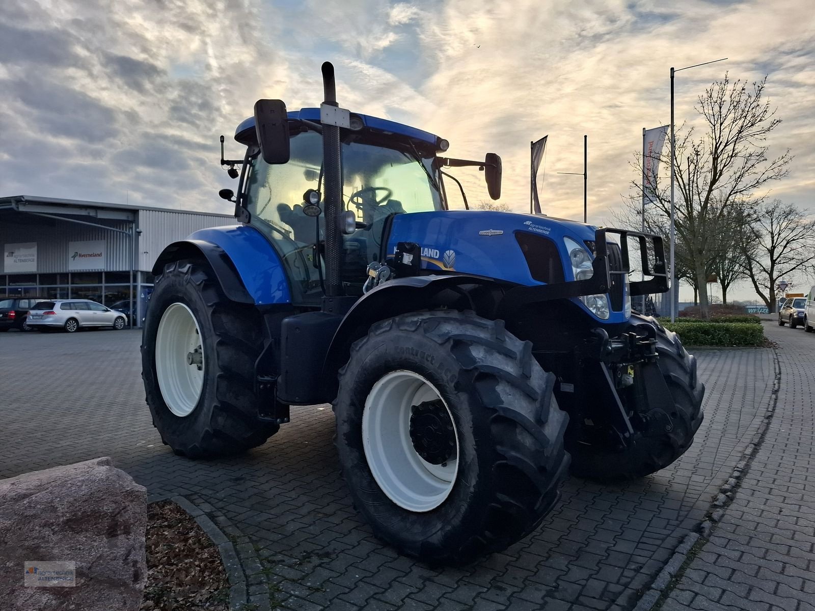 Traktor typu New Holland T7.220 AC, Gebrauchtmaschine w Altenberge (Zdjęcie 4)