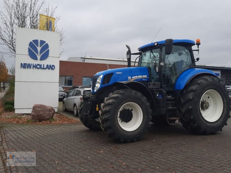 Traktor of the type New Holland T7.220 AC, Gebrauchtmaschine in Altenberge (Picture 1)