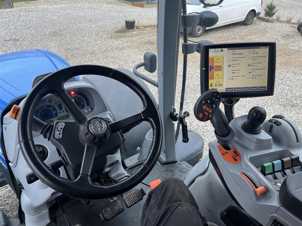 Traktor typu New Holland T7.220 Auto Command GPS klar, Gebrauchtmaschine w Vejle (Zdjęcie 5)