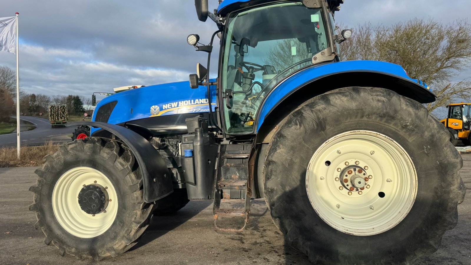 Traktor типа New Holland T7.220 KUN 4500 TIMER!, Gebrauchtmaschine в Nørager (Фотография 3)