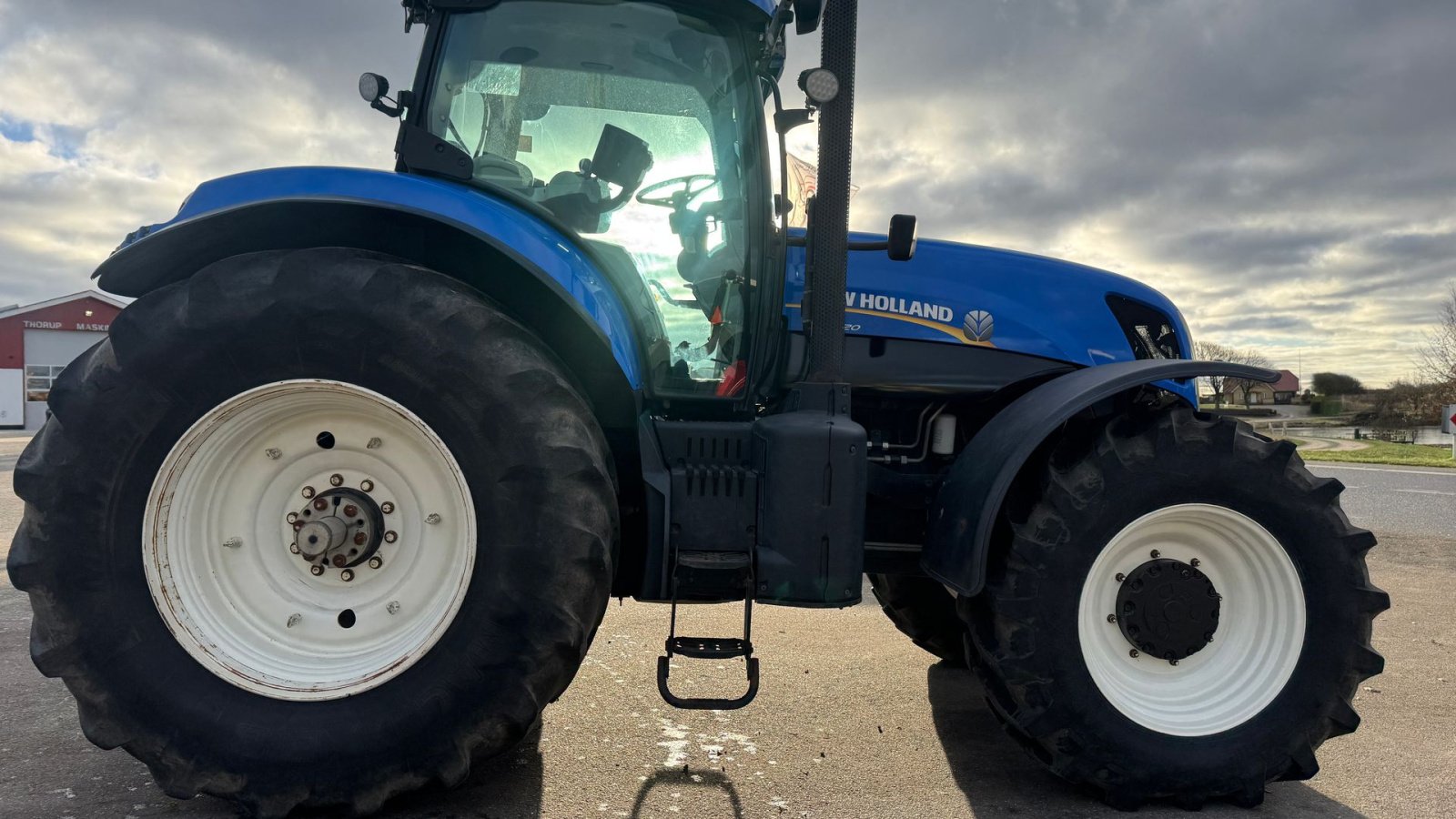 Traktor типа New Holland T7.220 KUN 4500 TIMER!, Gebrauchtmaschine в Nørager (Фотография 8)