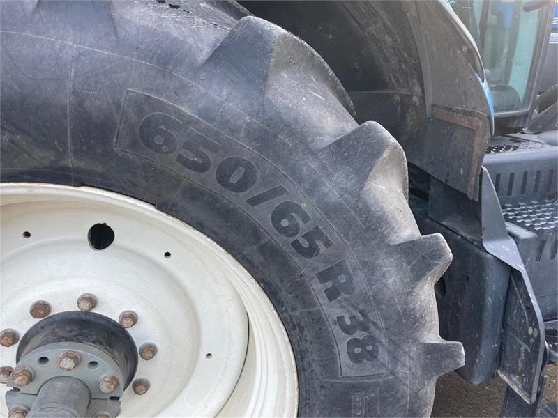 Traktor of the type New Holland T7.220 Med Alø Frontlæsser, Gebrauchtmaschine in Ribe (Picture 10)