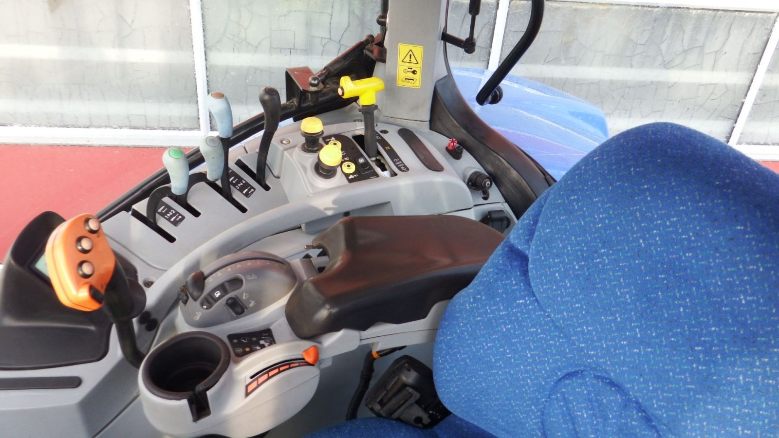 Traktor tip New Holland T7.220 PC CLASSIC, Gebrauchtmaschine in Hobro (Poză 6)