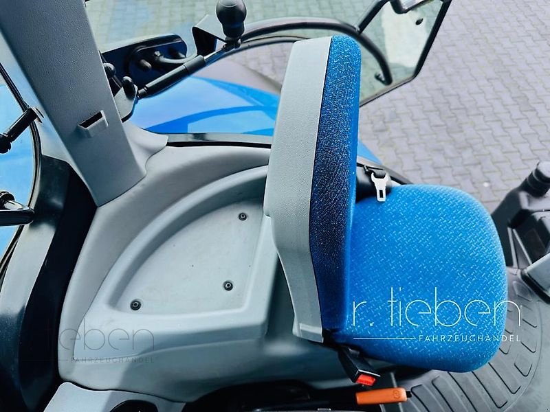 Traktor of the type New Holland T7.220 PC PowerCommand / T7.250 - T7.260, Gebrauchtmaschine in Haren (Picture 16)