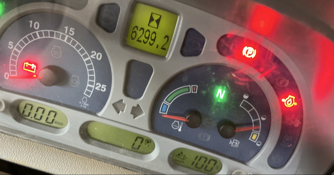 Traktor a típus New Holland T7.220 SW, Gebrauchtmaschine ekkor: Roches-sur-Marne (Kép 10)