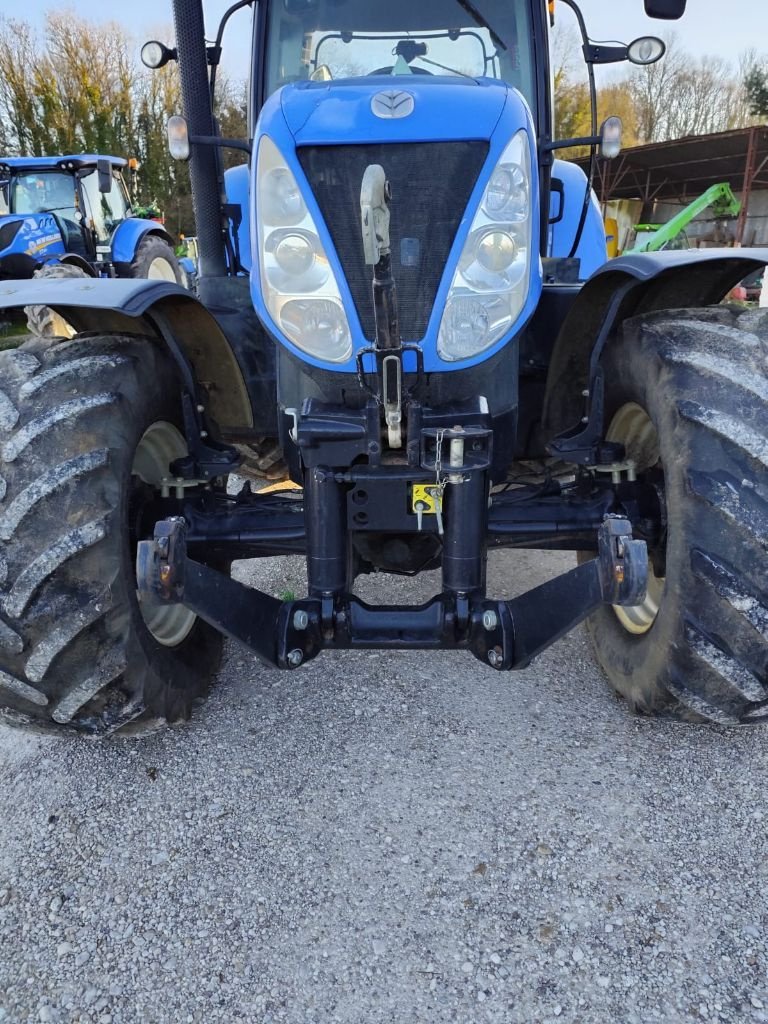 Traktor vrste New Holland T7.220 SW, Gebrauchtmaschine v Roches-sur-Marne (Slika 8)