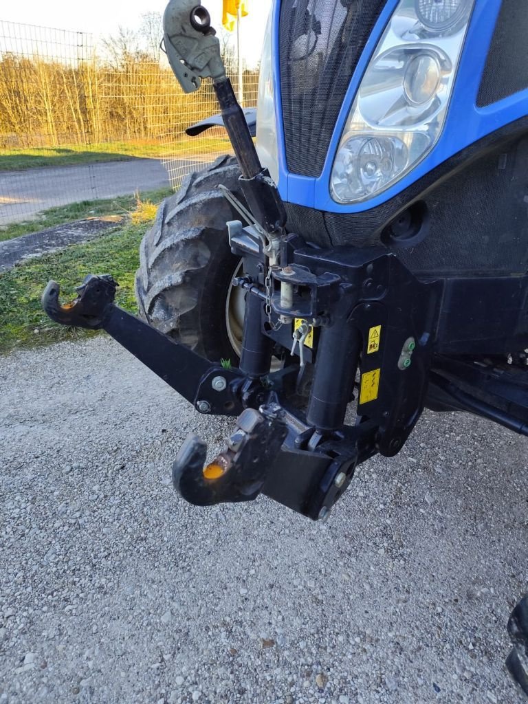 Traktor vrste New Holland T7.220 SW, Gebrauchtmaschine v Roches-sur-Marne (Slika 9)