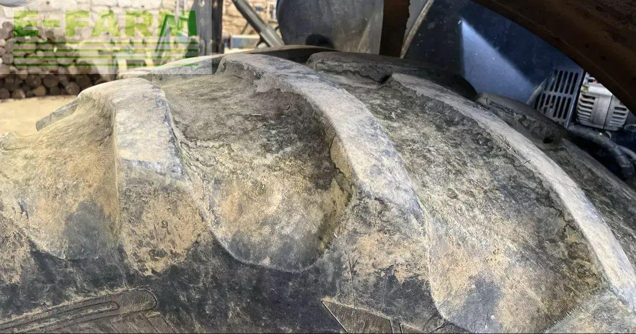 Traktor typu New Holland t7.220 sw, Gebrauchtmaschine v CHAUVONCOURT (Obrázek 5)