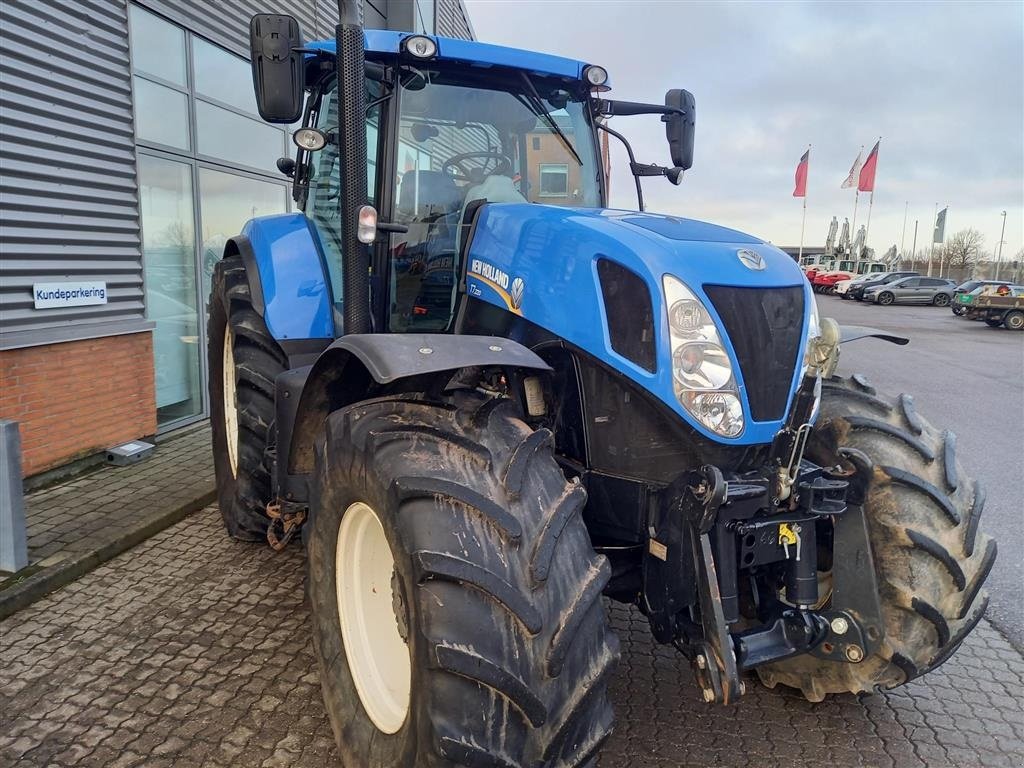 Traktor van het type New Holland T7.220, Gebrauchtmaschine in Roskilde (Foto 4)