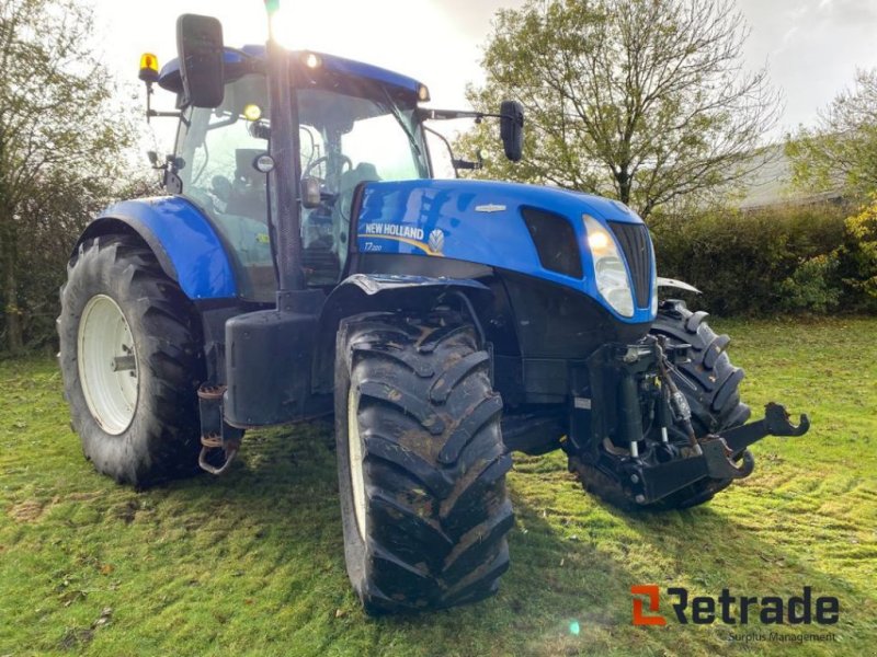 Traktor of the type New Holland T7.220, Gebrauchtmaschine in Rødovre (Picture 1)