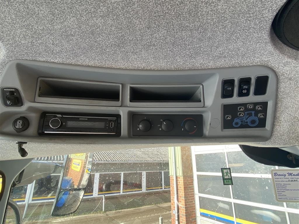 Traktor tipa New Holland T7.225 AC Luftbremser, Gebrauchtmaschine u Tinglev (Slika 12)