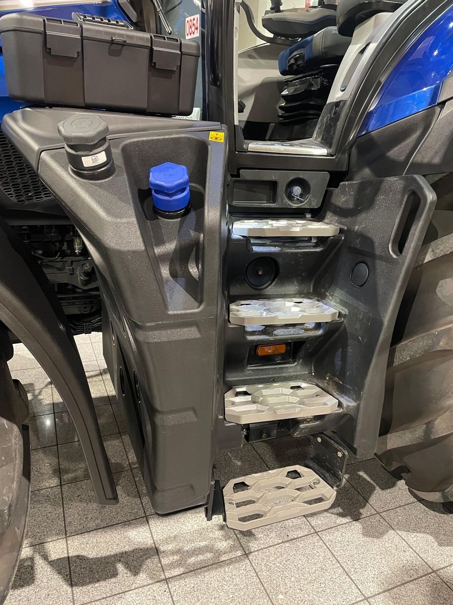 Traktor za tip New Holland T7.225 AC NEW, Neumaschine u Burgkirchen (Slika 12)