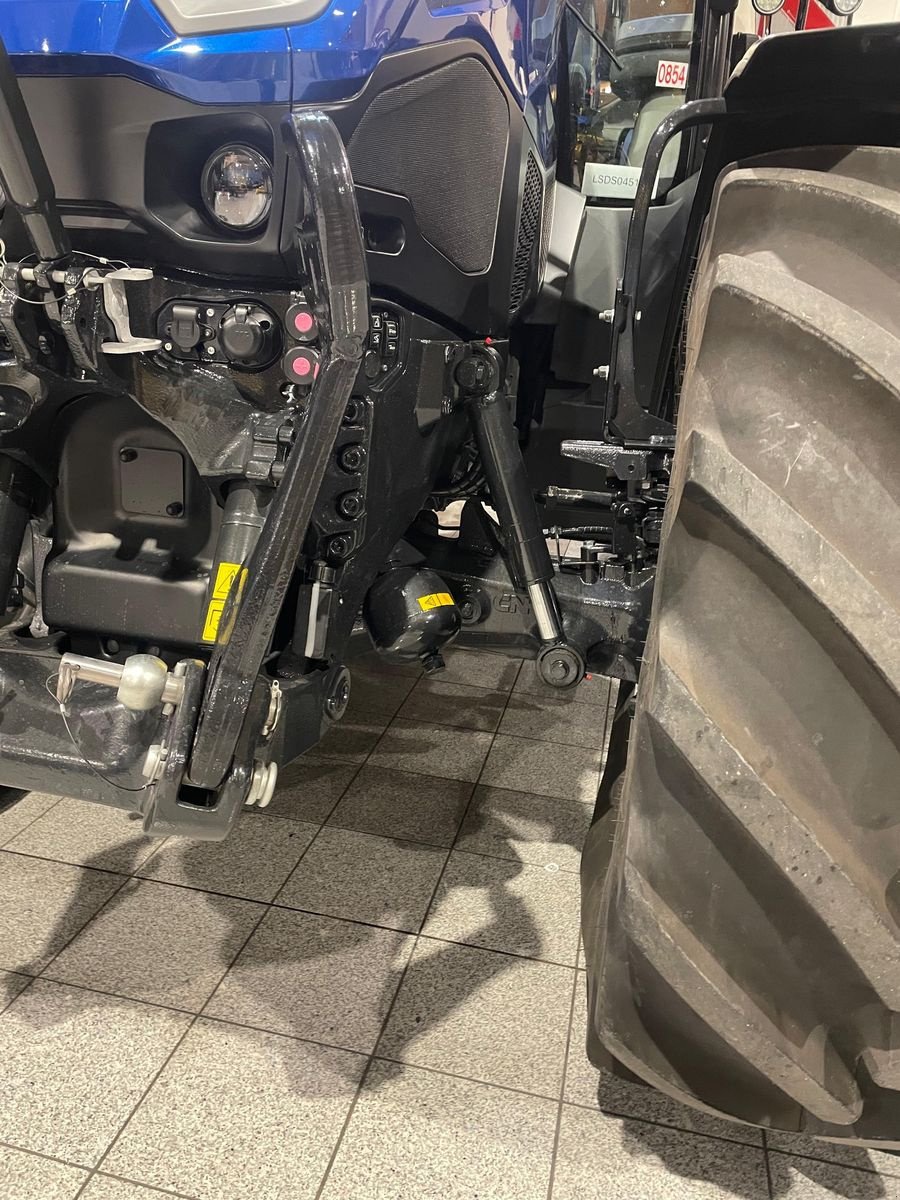 Traktor za tip New Holland T7.225 AC NEW, Neumaschine u Burgkirchen (Slika 11)