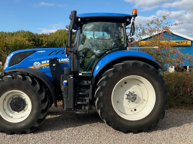 Traktor типа New Holland T7.225 AC STAGE V, Gebrauchtmaschine в Maribo (Фотография 1)