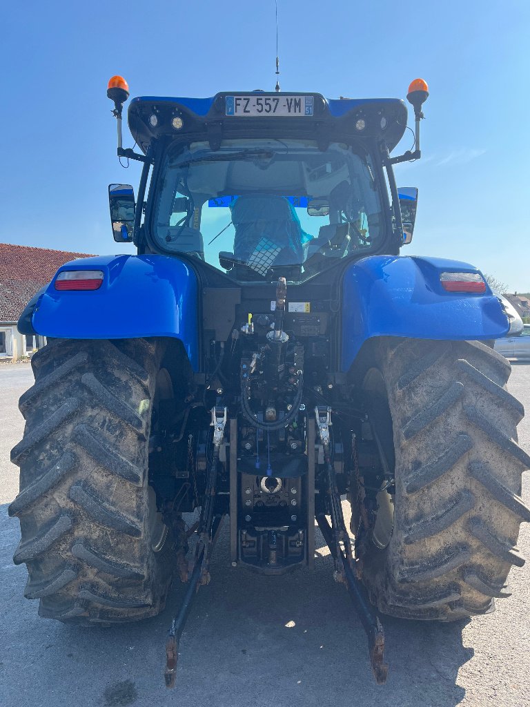 Traktor des Typs New Holland T7.225 AC, Gebrauchtmaschine in VERT TOULON (Bild 3)
