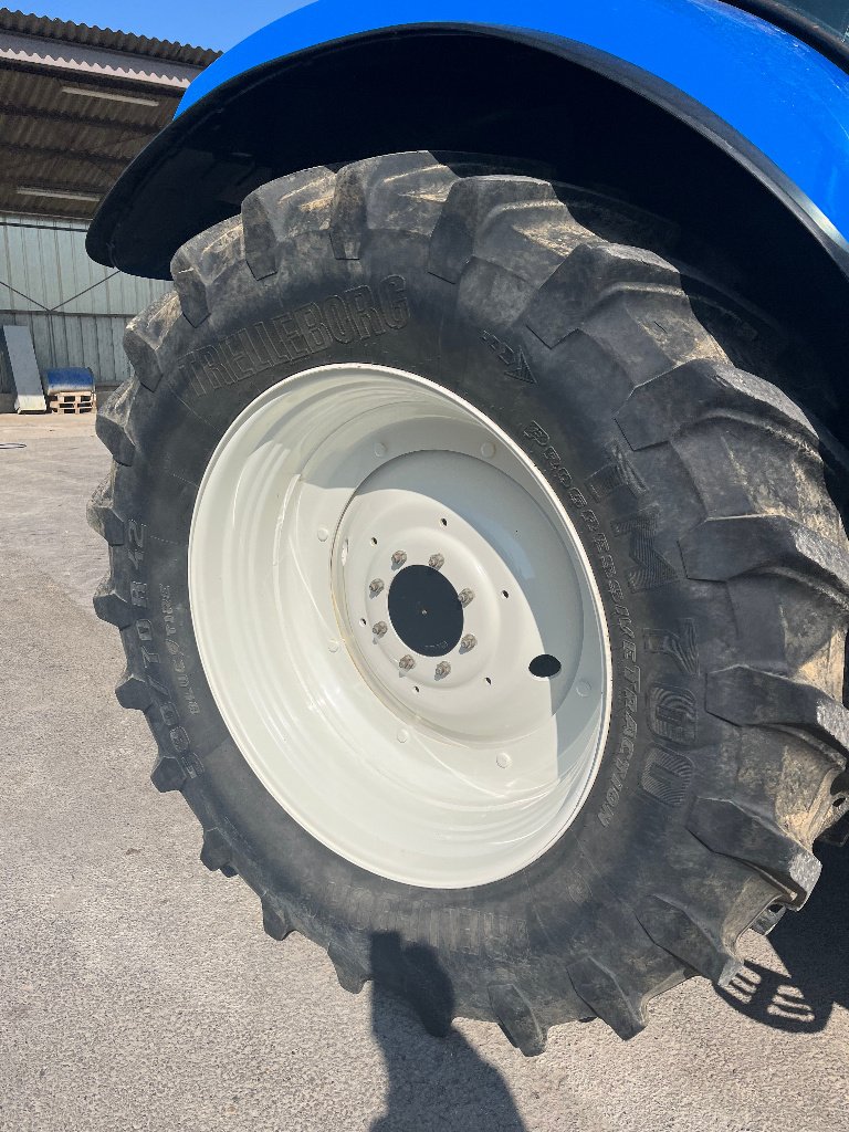 Traktor des Typs New Holland T7.225 AC, Gebrauchtmaschine in VERT TOULON (Bild 7)