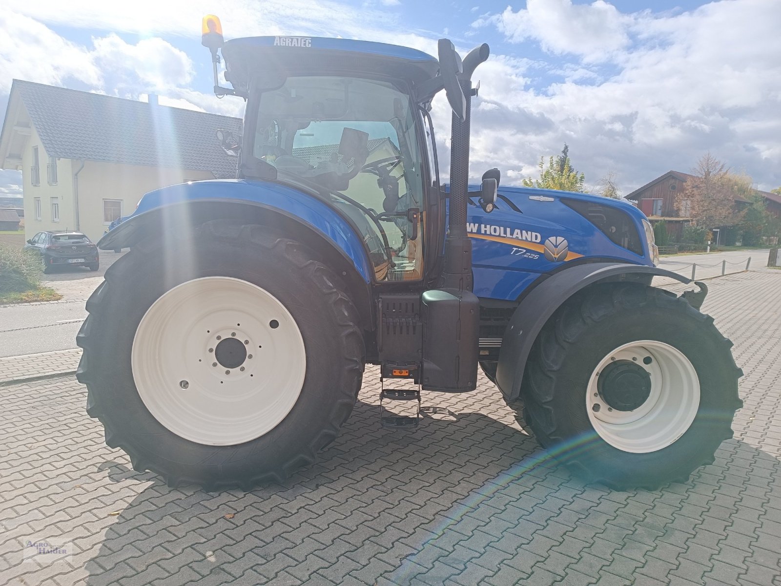 Traktor typu New Holland T7.225 AC, Gebrauchtmaschine v Moosthenning (Obrázek 4)